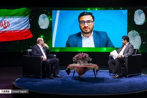 ارتباط تصویری محسن صمیمی خبرنگار سیاسی خبرگزاری فارس با برنامه زنده وقت انتخاب