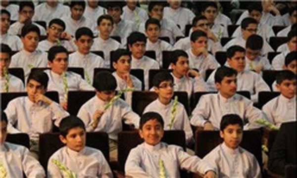 جشن تکلیف دانش‌آموزان پسر