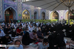 گزارش تصویری| مراسم دعای عرفه حسینی در حرم مطهر رضوی