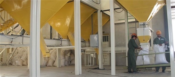 کارخانه خوراک دام