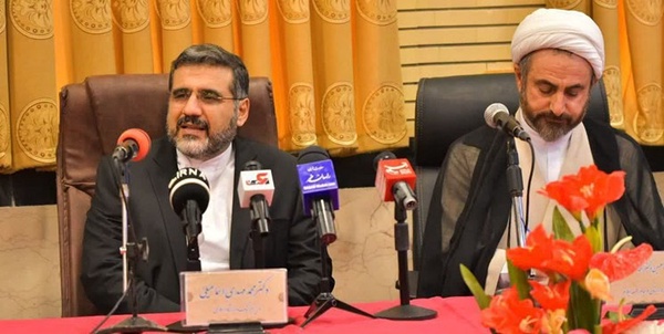 وزیر ارشاد 