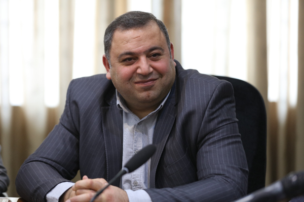 حسن طباطبایی