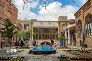 ( موزه سنجش ) این موزه در خانه ی تاریخی سلماسی برپا شده و بازدید از آن حال و هوای خاصی دارد.