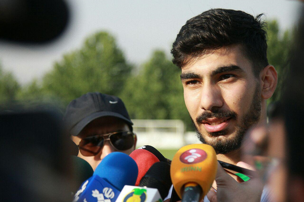 رضا شکاری، شکاری