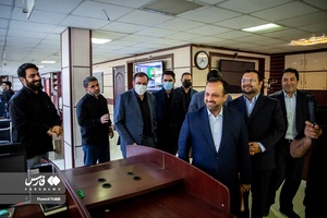 بازدید سیداحسان خاندوزی  وزیر اقتصاد و دارایی از تحریریه خبرگزاری فارس