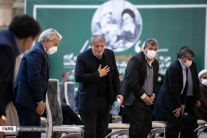 محسن هاشمی رئیس شورای اسلامی شهر تهران و فرزند مرحوم هاشمی رفسنجانی در مراسم چهارمین سالگرد ارتحال آیت الله هاشمی رفسنجانی