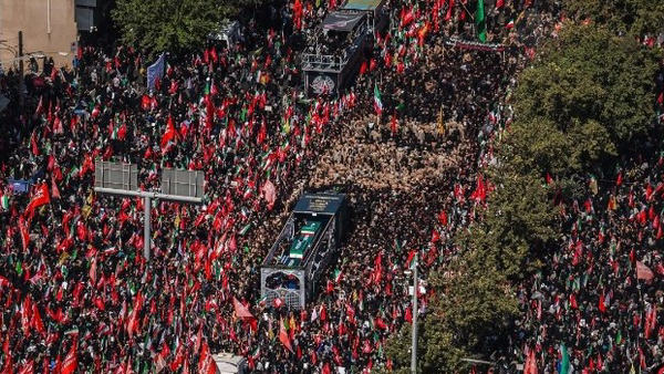 پکن، مسکو و واشنگتن؛ ۳ خوانش از حماسه تشییع رهبر شهید