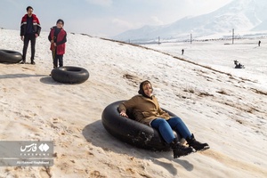 تیوپ سواری در دامنه کوه میشو