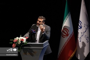 محمدمهدی اسماعیلی وزیر فرهنگ و ارشاد اسلامی در اختتامیه جایزه ادبی جلال آل‌احمد