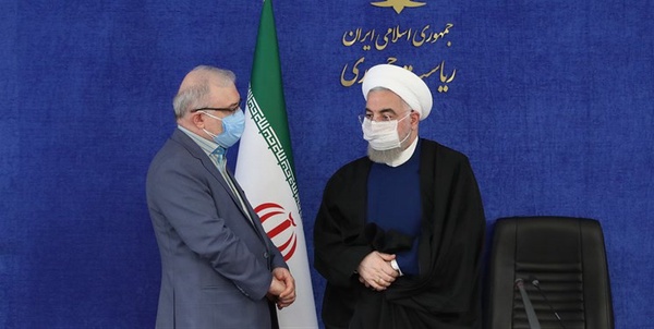 نمکی و روحانی