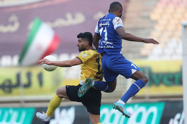 سپاهان و استقلال