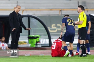 دیدار تیم‌های فوتبال پرسپولیس و النصر عربستان