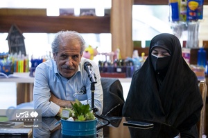 جشن هنرمندان برای خسروباباخانی