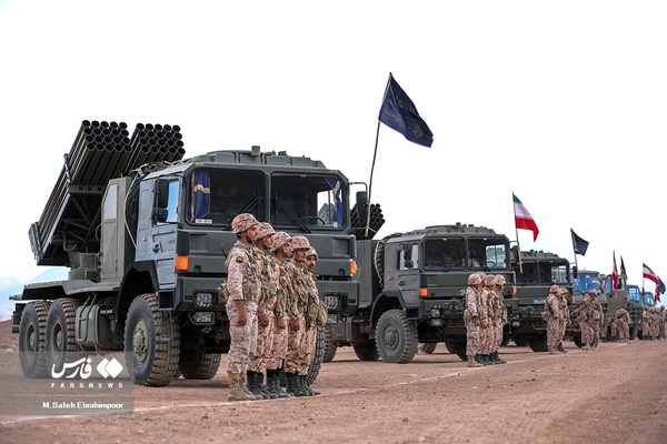 بازدید سرلشکر باقری از نیروی زمینی سپاه کرمان