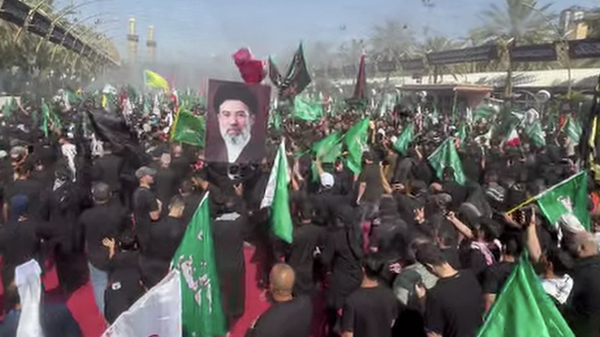 عکسی که عزاداران کربلا را متوقف می‌کرد