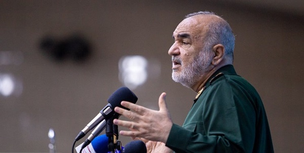 سردار سرلشکر حسین سلامی