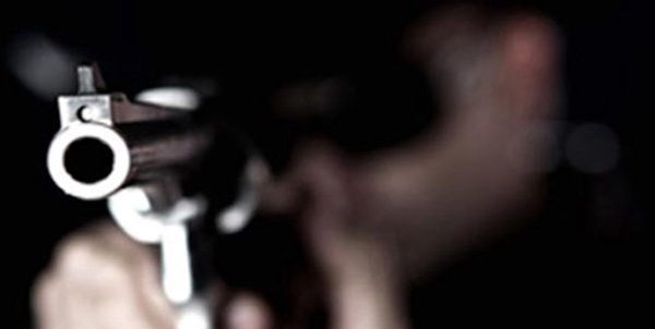 اسلحه قلابی