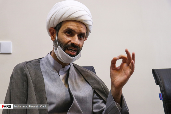 حسین میرزایی نماینده اصفهان در مجلس