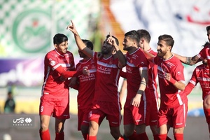 گزارش تصویری از صعود پرسپولیس با غلبه بر ذوب آهن؛ تارتار بازهم مغلوب قرمزپوشان