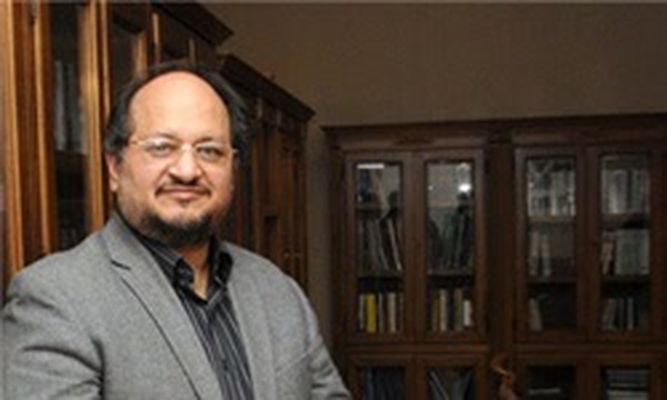 محمد شریعتمداری