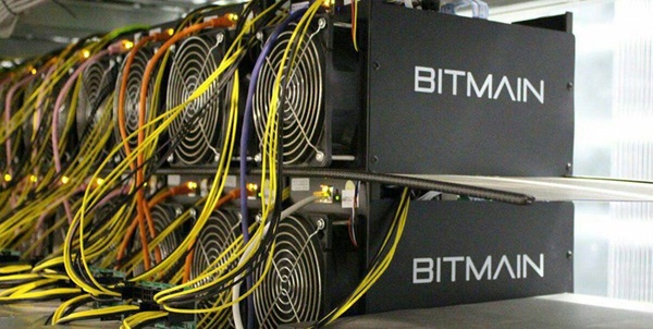   توقیف ۵۰۰ دستگاه استخراج ارز دیجیتال در رودبار 