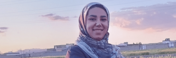 تصویر سربرگ نمایه‌ی ‌عادله رحمانی‌