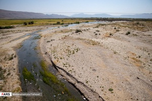 رگ خشک رودخانه کُر استان فارس