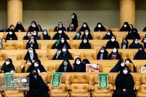 همایش بانوی خردمند و بزرگداشت میلاد حضرت زهرا(س) و روز زن در سالن اجلاس سران