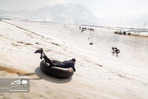 تیوپ سواری در دامنه کوه میشو