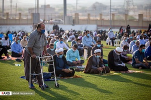 اقامه نماز بندگی در بندر کنگان
