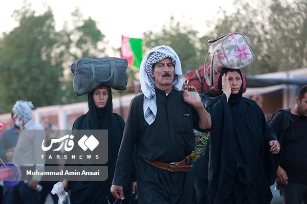 بازگشت زائران اربعین از مرز شلمچه
