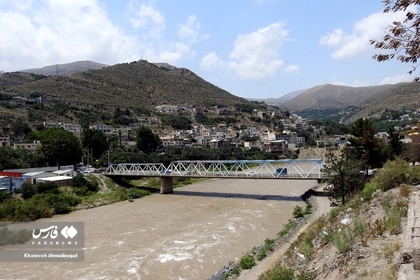 نمایی از شهر رودبار