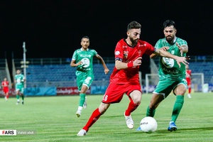 دیدار تیم‌های فوتبال پرسپولیس و ماشین سازی تبریز در هفته بیست و هشتم رقابت‌های لیگ برتر در ورزشگاه شهید قاسم سلیمانی تبریز