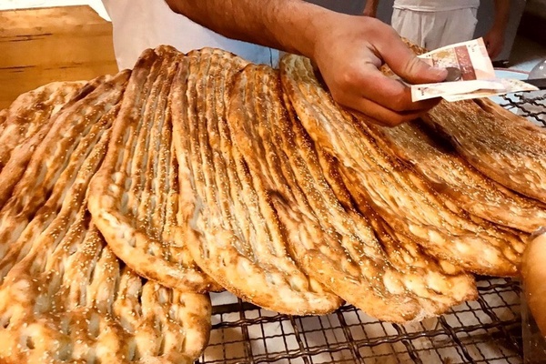 قیمت نان