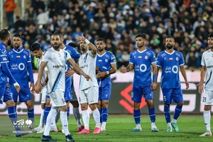 تصاویر بازی استقلال و پیکان