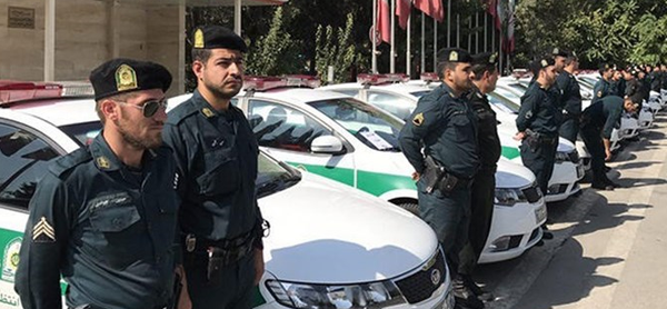 پلیس