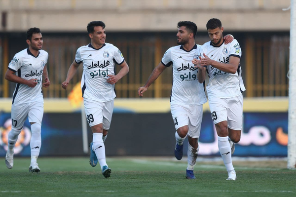 استقلال
