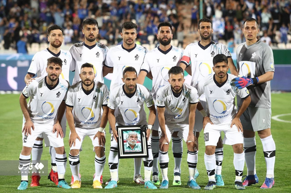 تیم فوتبال پیکان، پیکان