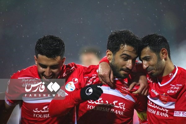 گزارش تصویری از برد پرگل پرسپولیس مقابل ویستا توربین
