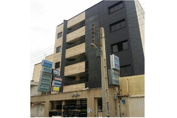 ساختمان پزشکان