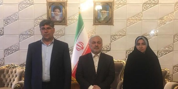 سیاسی