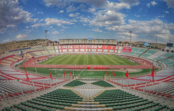 ورزشگاه یادگار امام تبریز