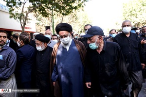 مراسم تشییع پیکر آیت‌الله فقیه‌ایمانی در اصفهان