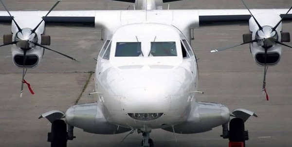 هواپیمای L410