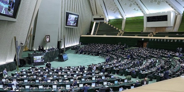 سیاسی
