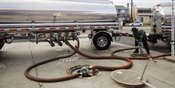 کمبود بنزین در آمریکا