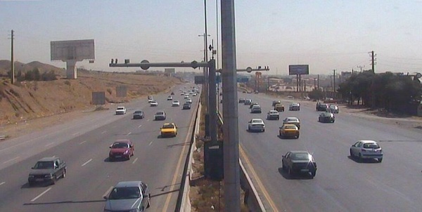 ترافیک نیمه سنگین