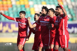 گزارش تصویری از صعود پرسپولیس با غلبه بر ذوب آهن؛ تارتار بازهم مغلوب قرمزپوشان