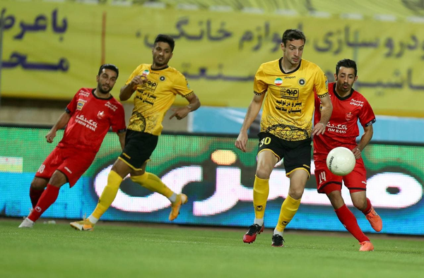 پرسپولیس و سپاهان،سپاهان و پرسپولیس