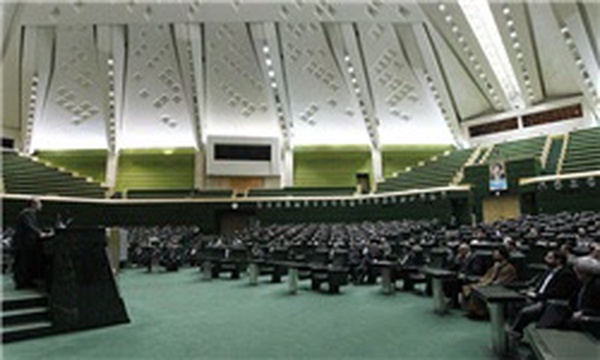علی لاریجانی در صحن مجلس